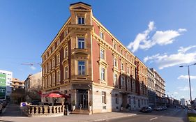 Best Western Hotel Strasser Graz Exterior photo