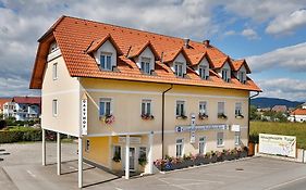 Hotel Restaurant Gästehaus Feldkirchen Feldkirchen bei Graz Exterior photo