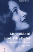 Regine Beyer: Abendkleid und Filzstiefel